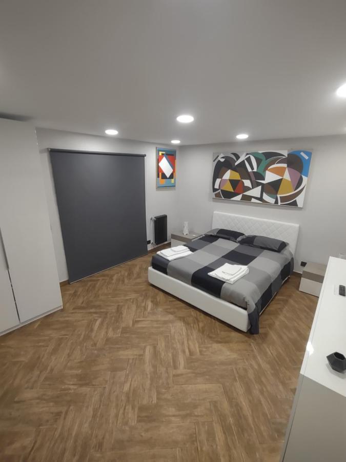 Avg Citycenter Apartments Palermo Esterno foto