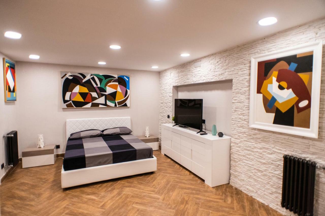 Avg Citycenter Apartments Palermo Esterno foto