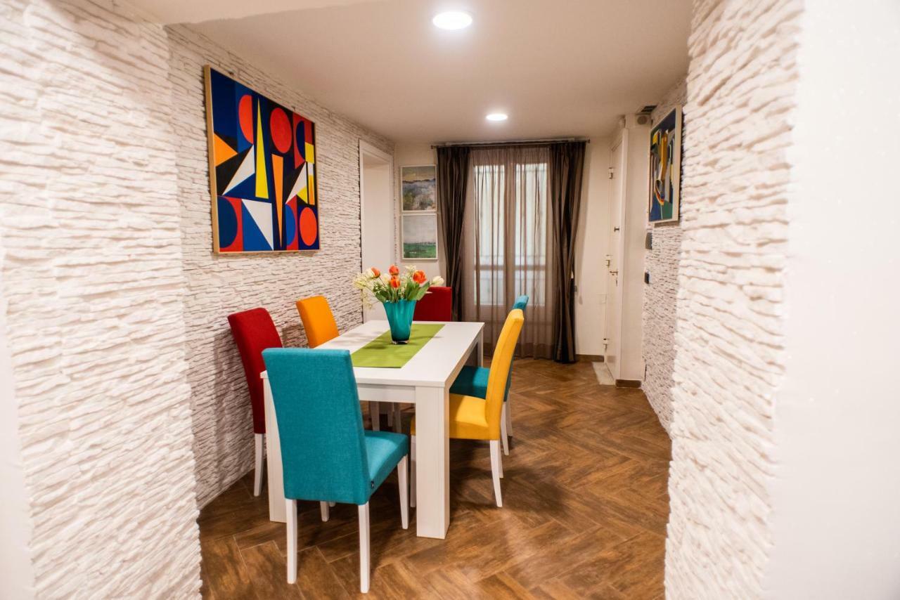 Avg Citycenter Apartments Palermo Esterno foto